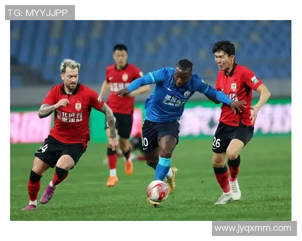 中国足球现役十大球星实力解析与未来发展趋势展望 中国足球现役十大球星实力解析与未来发展趋势展望